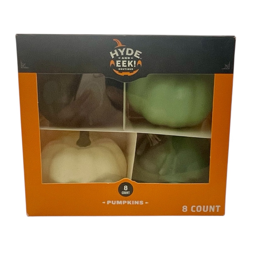 Hyde & EEK! Festive Pumpkin Decor Set